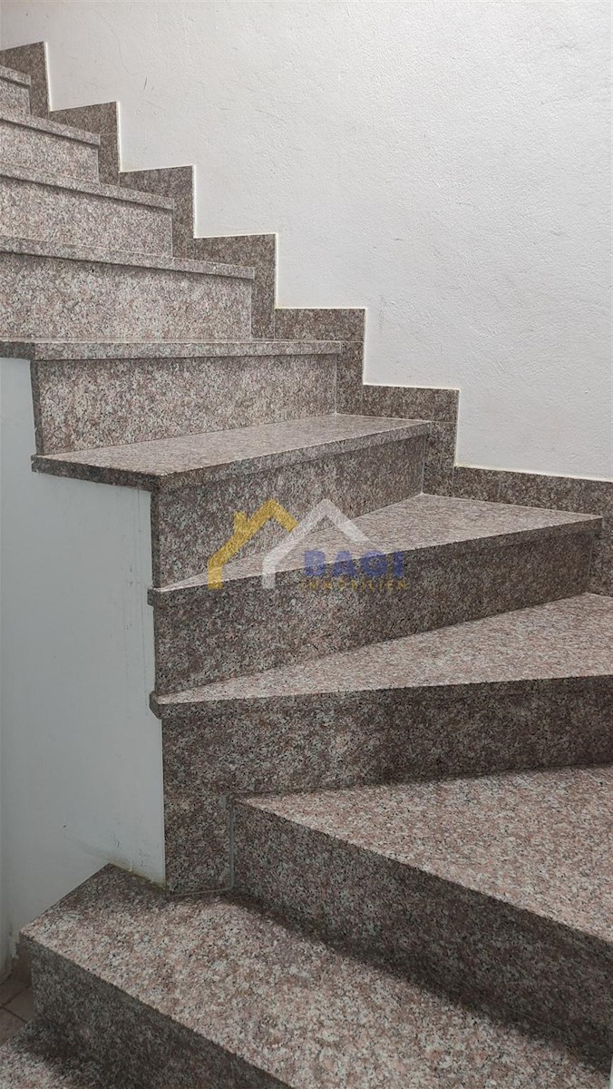 Appartement À louer - GRAD ZAGREB ZAGREB