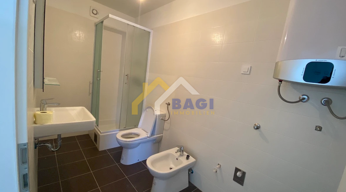 Flat For sale - ZADARSKA RAŽANAC