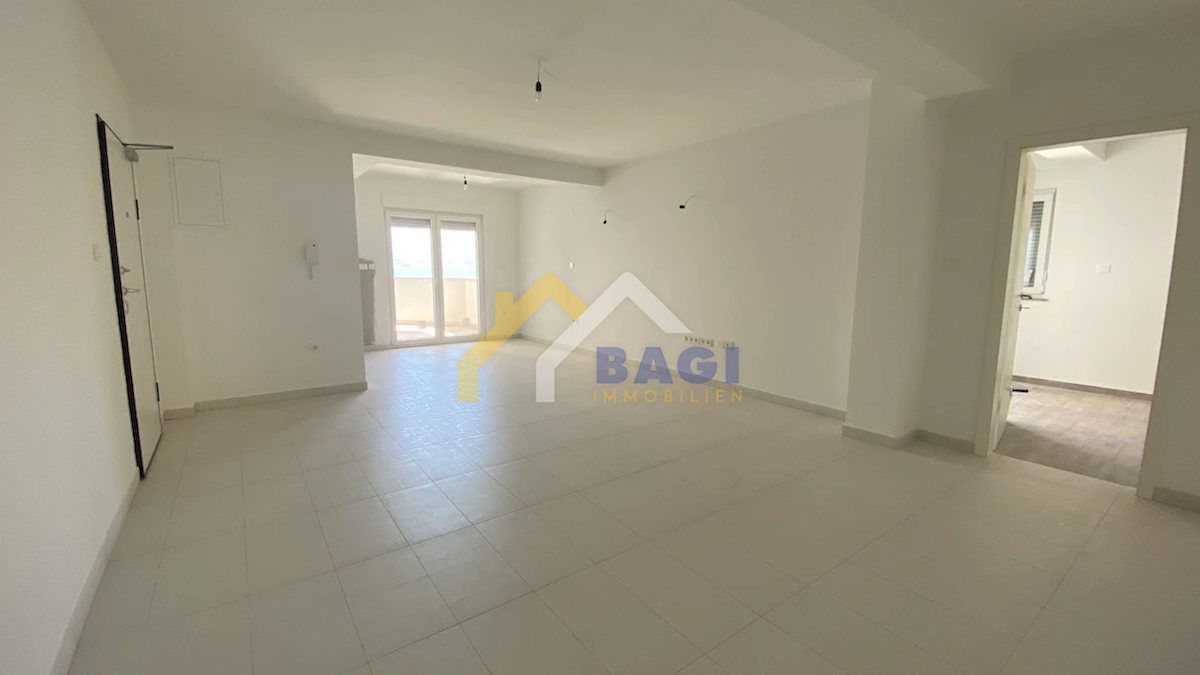 Flat For sale - ZADARSKA RAŽANAC