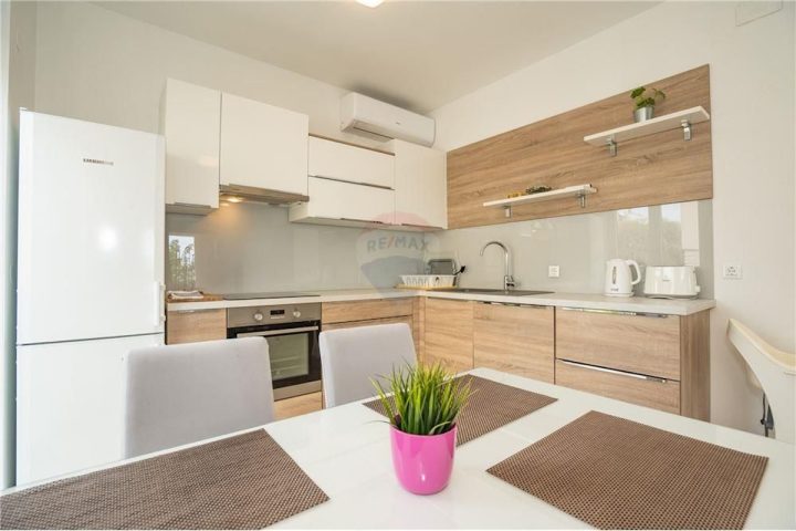 Apartment zu verkaufen 74 m² – Mandre