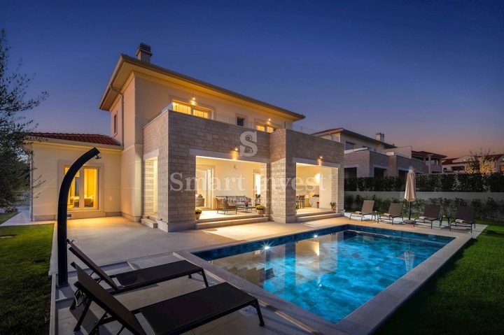 House for sale 208 m² – Vabriga