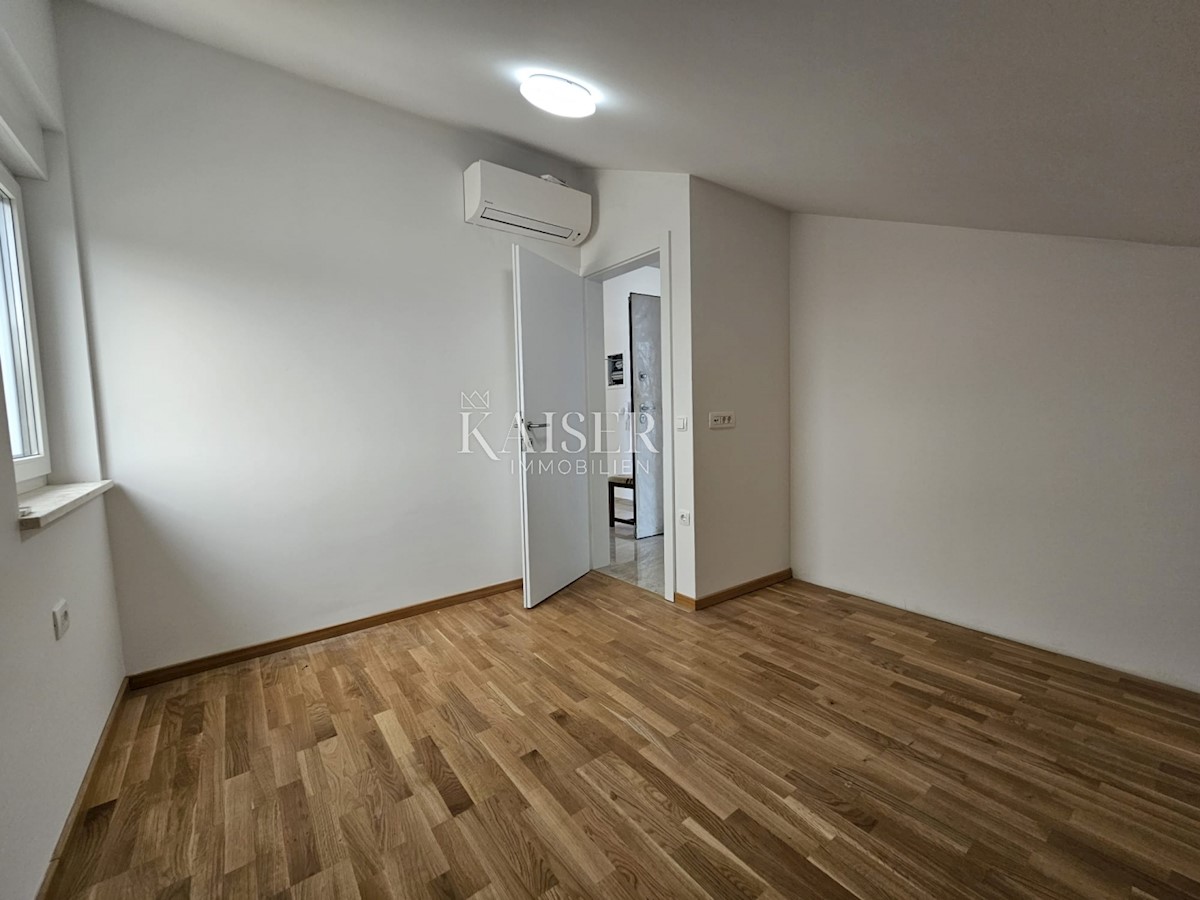 Apartmán Na predaj - PRIMORSKO-GORANSKA KRK