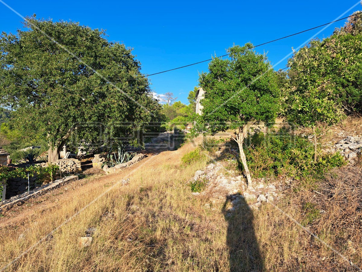 Pozemok Na predaj - SPLITSKO-DALMATINSKA VIS