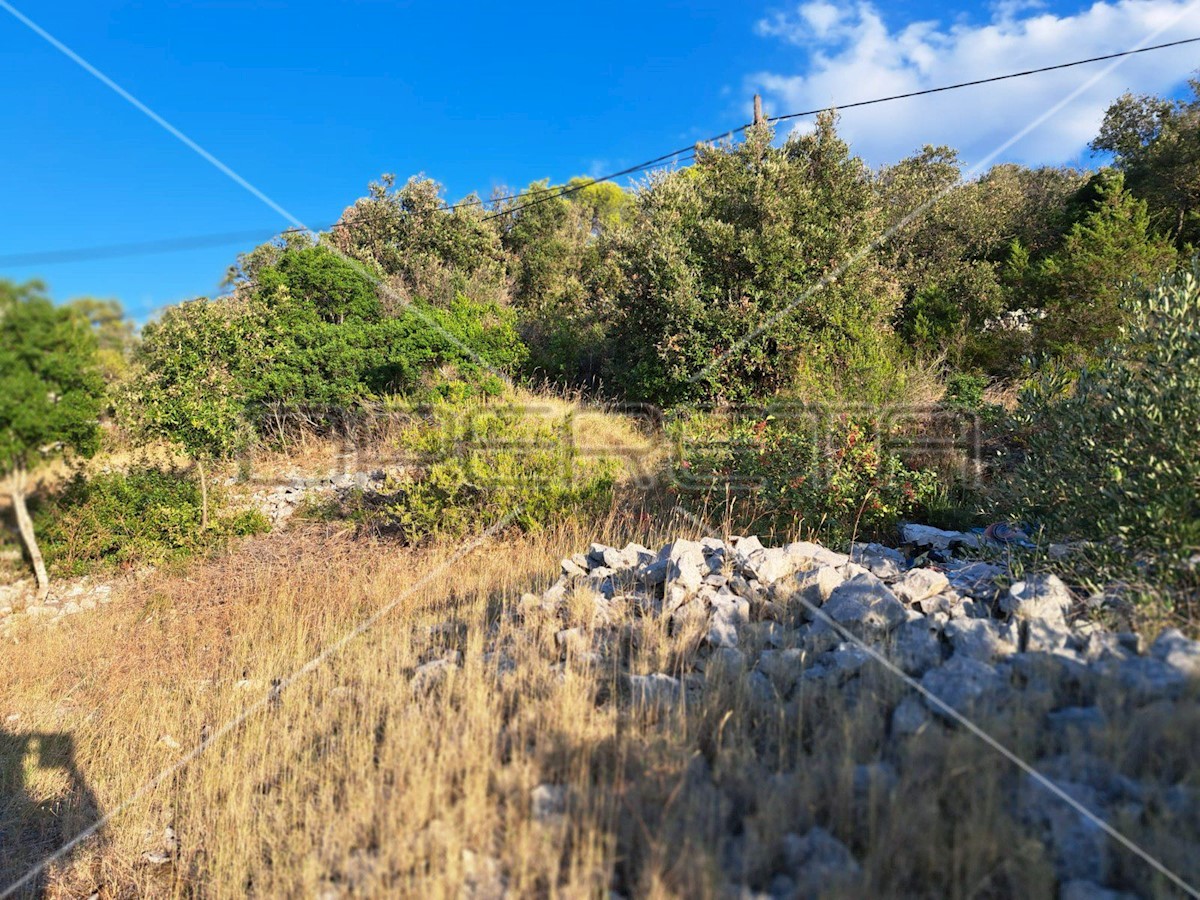 Pozemok Na predaj - SPLITSKO-DALMATINSKA VIS