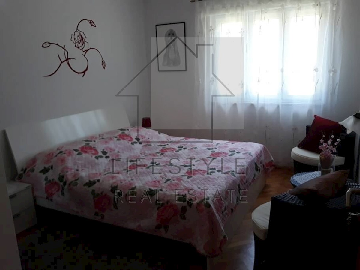 Apartmán Na prodej - SPLITSKO-DALMATINSKA STARI GRAD