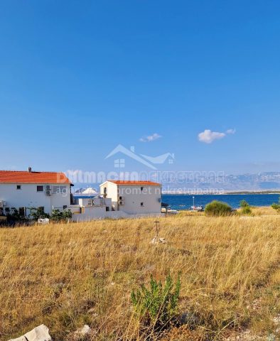 Pozemok na predaj 700 m² – Vir
