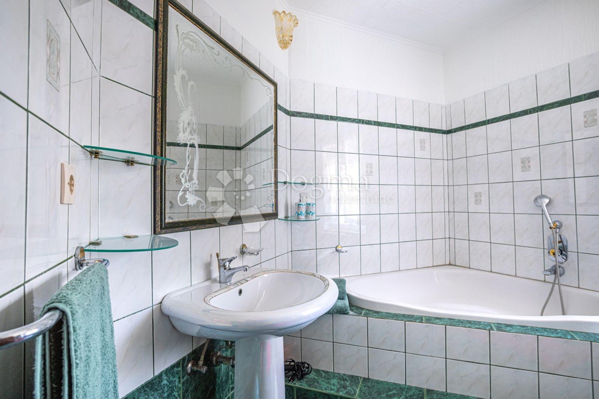 Apartma Za najem - PRIMORSKO-GORANSKA JELENJE