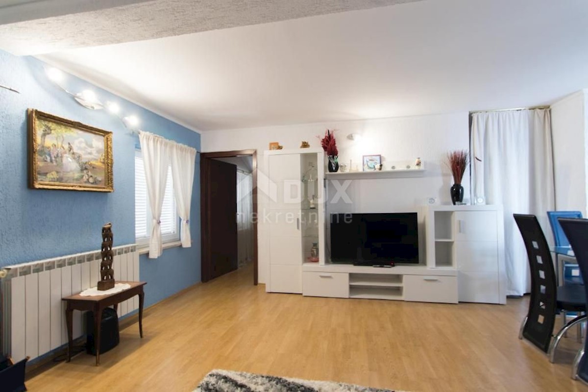 Appartement À louer - Primorsko-goranska Rijeka - foto 2/7