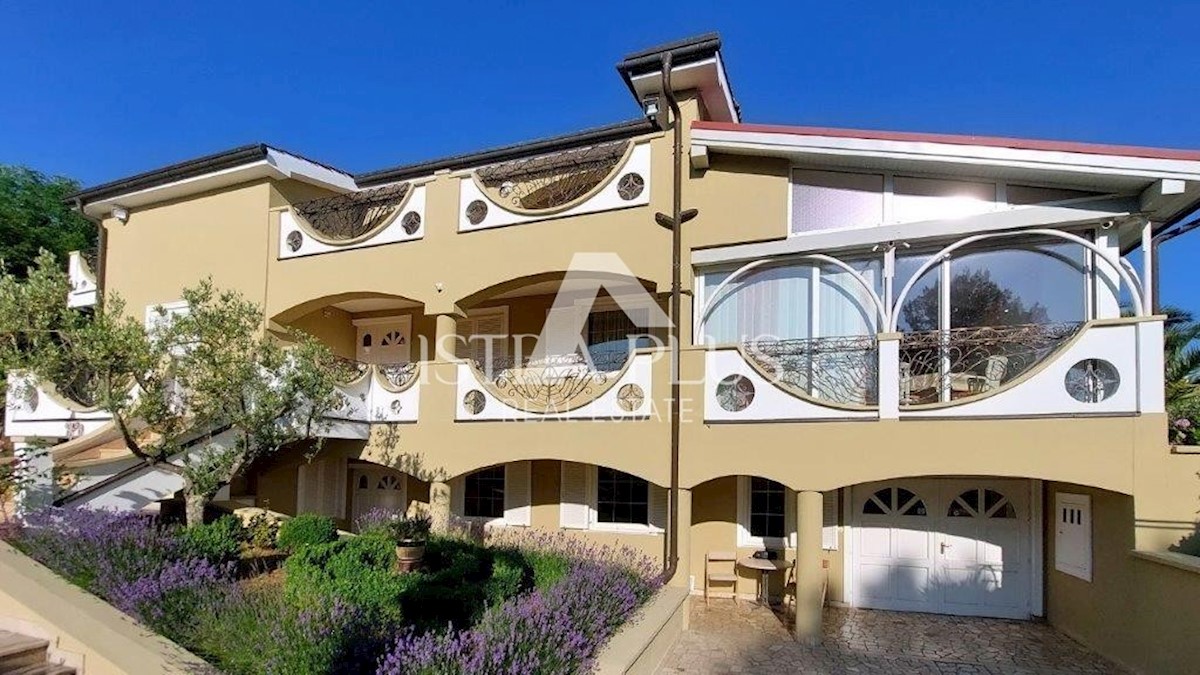 Casa In vendita - Istarska Poreč - foto 3/19