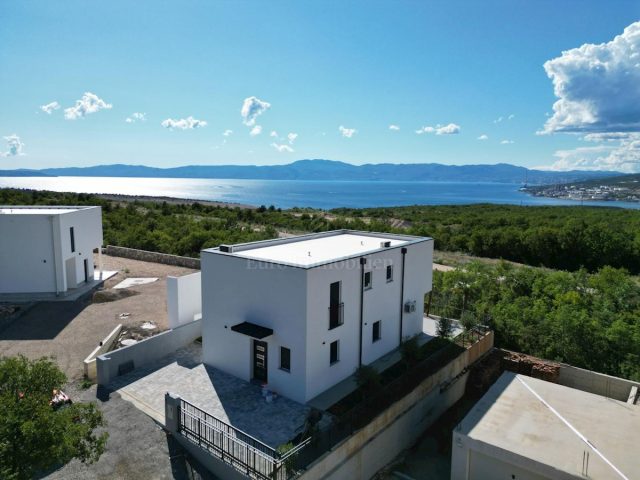 Dom na predaj 155 m² – Šmrika
