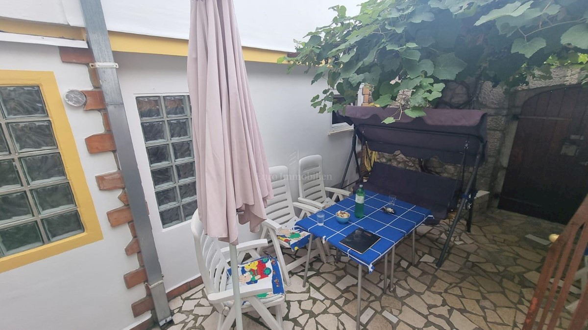Kuća Na prodaju - PRIMORSKO-GORANSKA VINODOLSKA OPĆINA