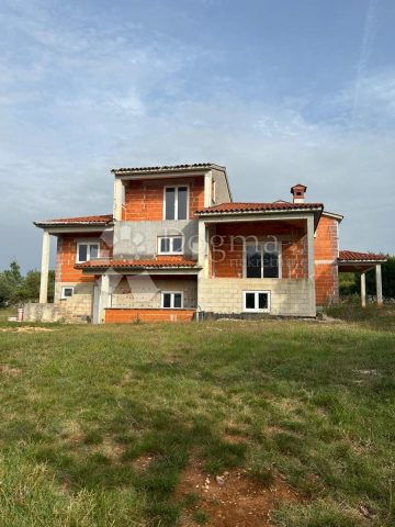 Kuća na prodaju 280 m² – Vodnjan