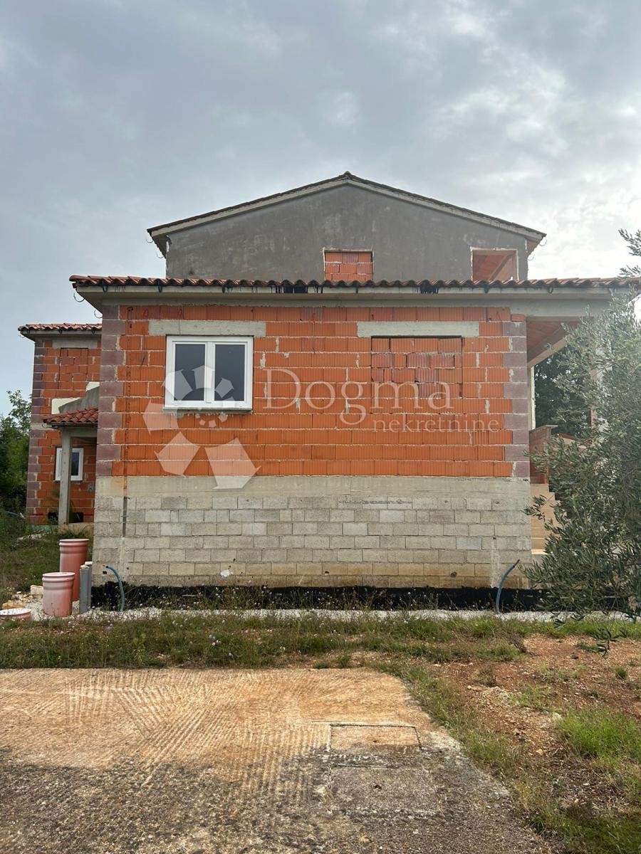 Kuća Na prodaju - ISTARSKA VODNJAN