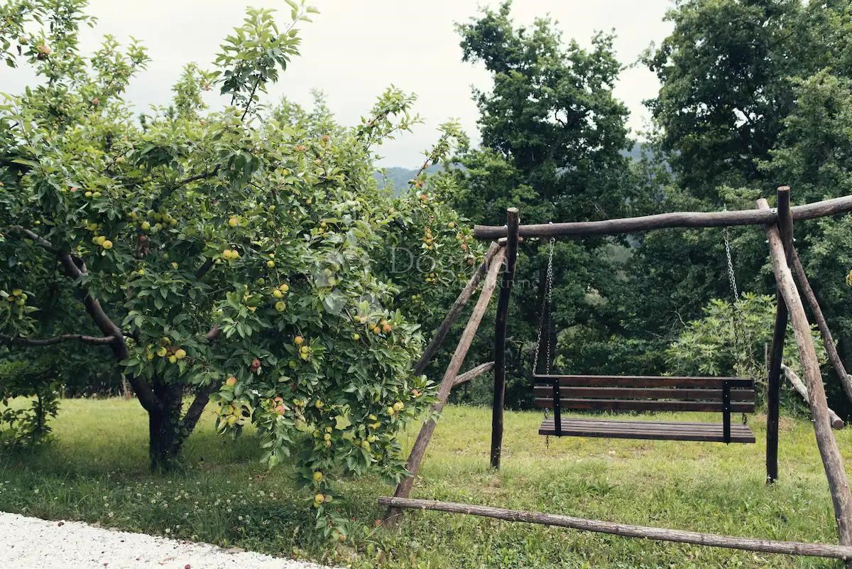 Hiša Naprodaj - ISTARSKA Cerovlje