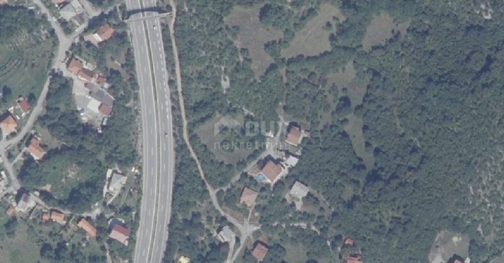 Działka na sprzedaż 2472 m² – Cernik