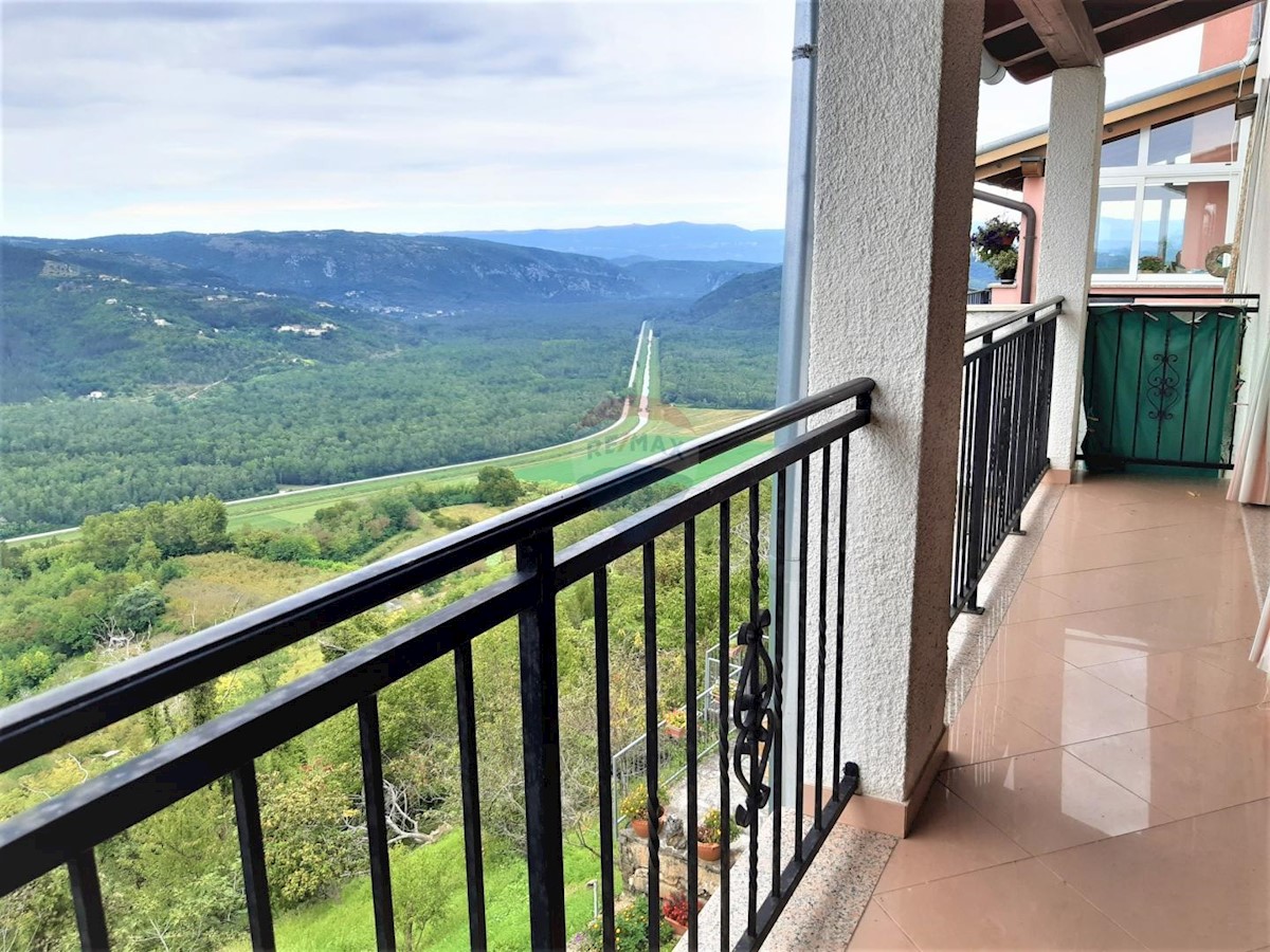Kuća Na prodaju - ISTARSKA MOTOVUN