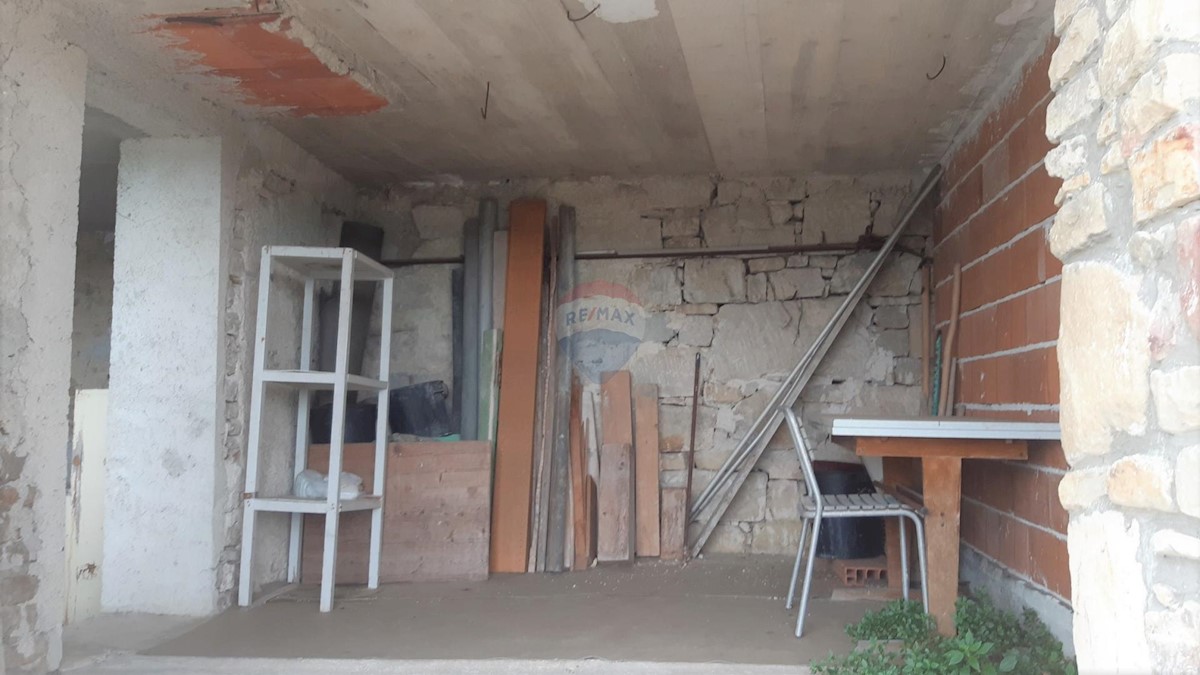 Kuća Na prodaju - ISTARSKA MOTOVUN