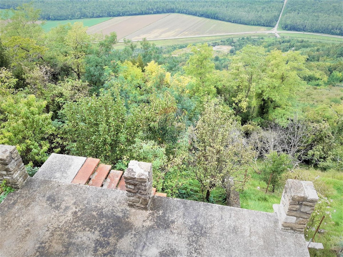 Kuća Na prodaju - ISTARSKA MOTOVUN