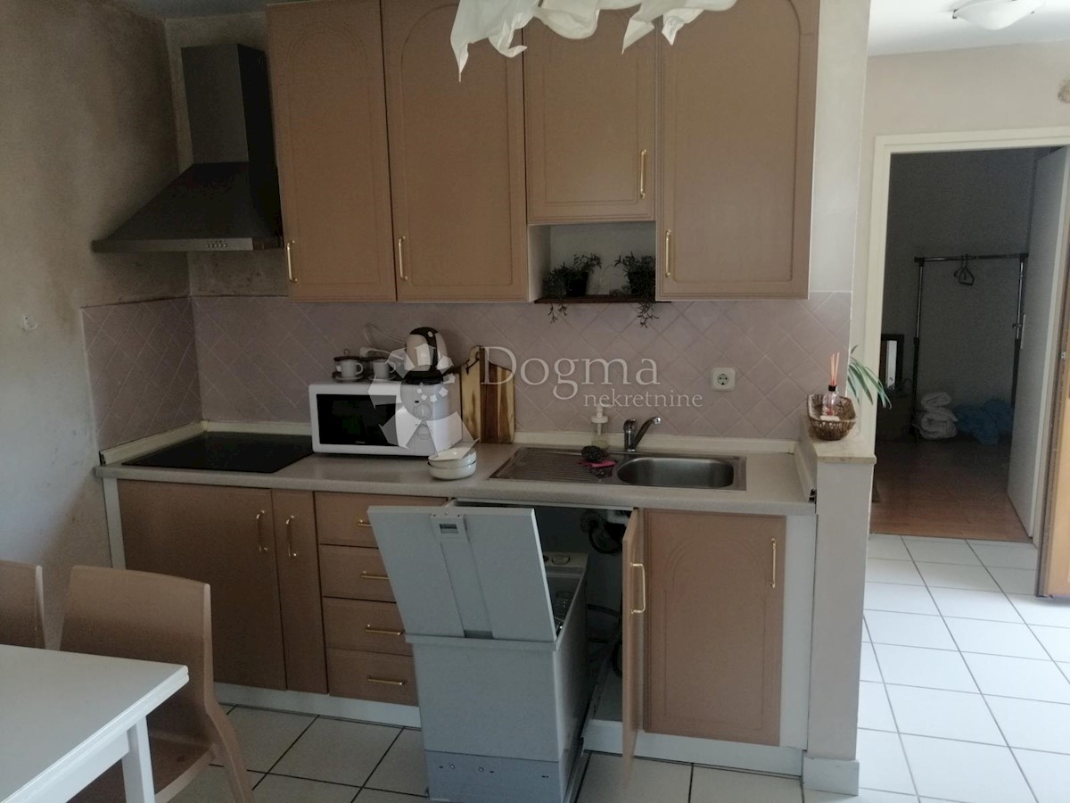 Flat For sale - PRIMORSKO-GORANSKA KRK