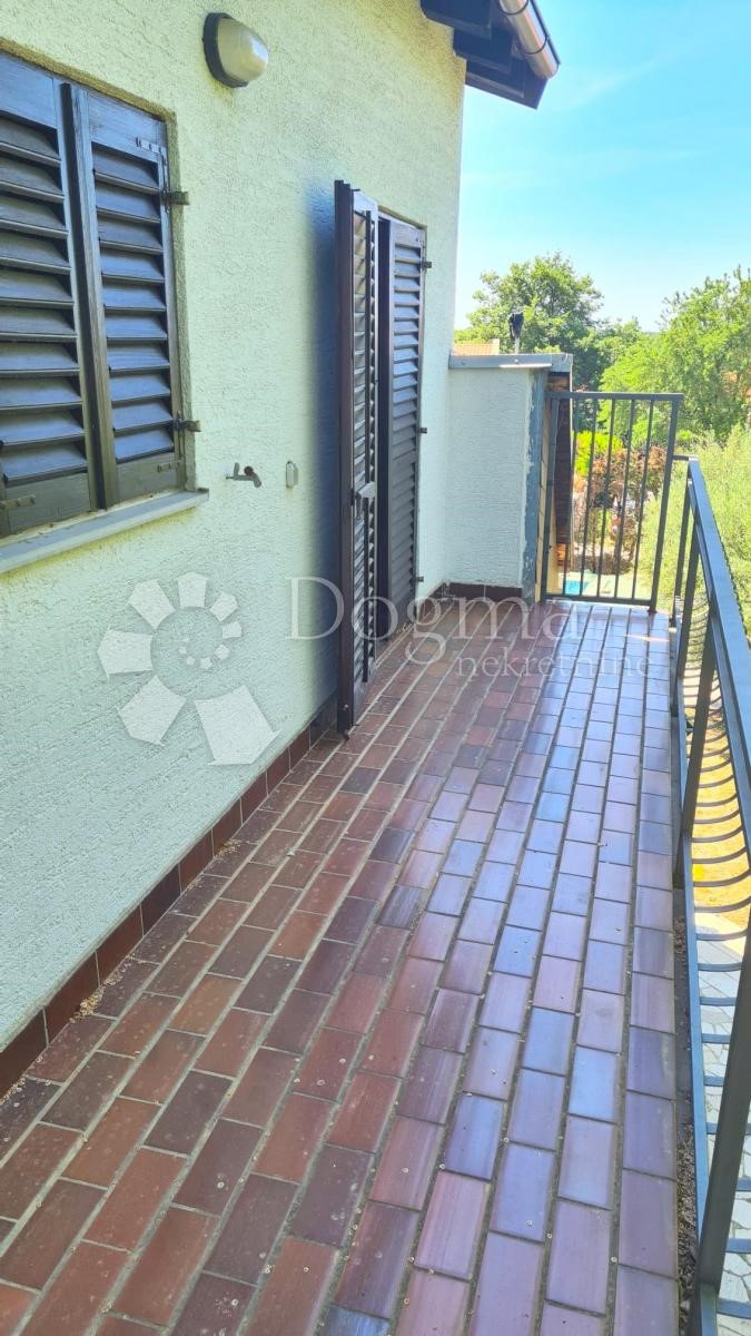 Hiša Na predaj - ISTARSKA POREČ