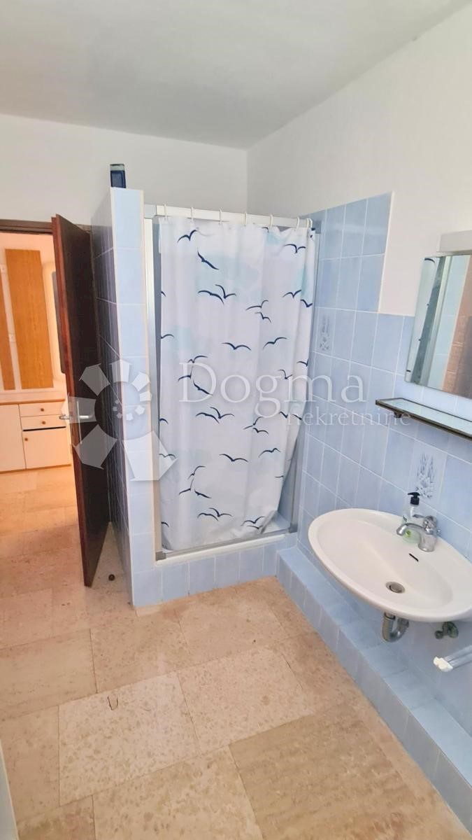 Hiša Na predaj - ISTARSKA POREČ