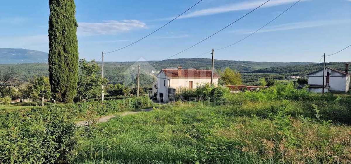 Pozemok Na predaj - ISTARSKA PIĆAN