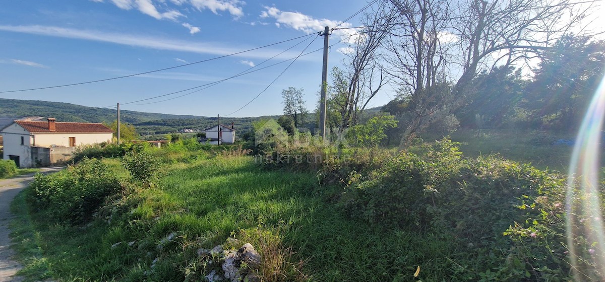 Pozemok Na predaj - ISTARSKA PIĆAN