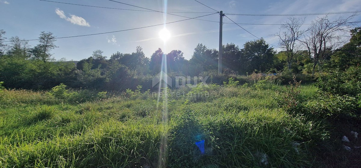 Pozemok Na predaj - ISTARSKA PIĆAN