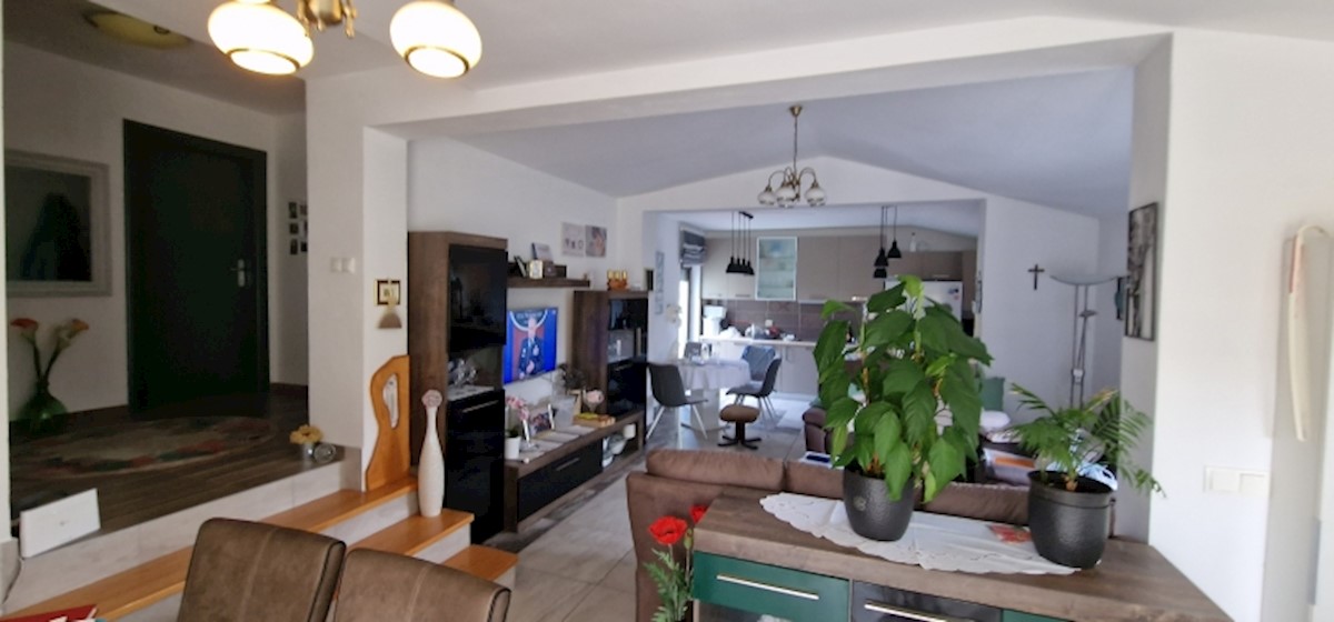 Appartement À vendre - PRIMORSKO-GORANSKA KRK