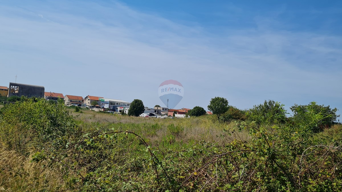 Zemljište Na prodaju - ŠIBENSKO-KNINSKA ŠIBENIK