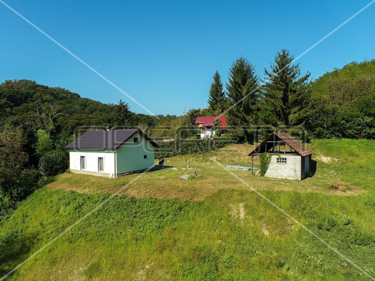 Casa In vendita - KRAPINSKO-ZAGORSKA VELIKO TRGOVIŠĆE