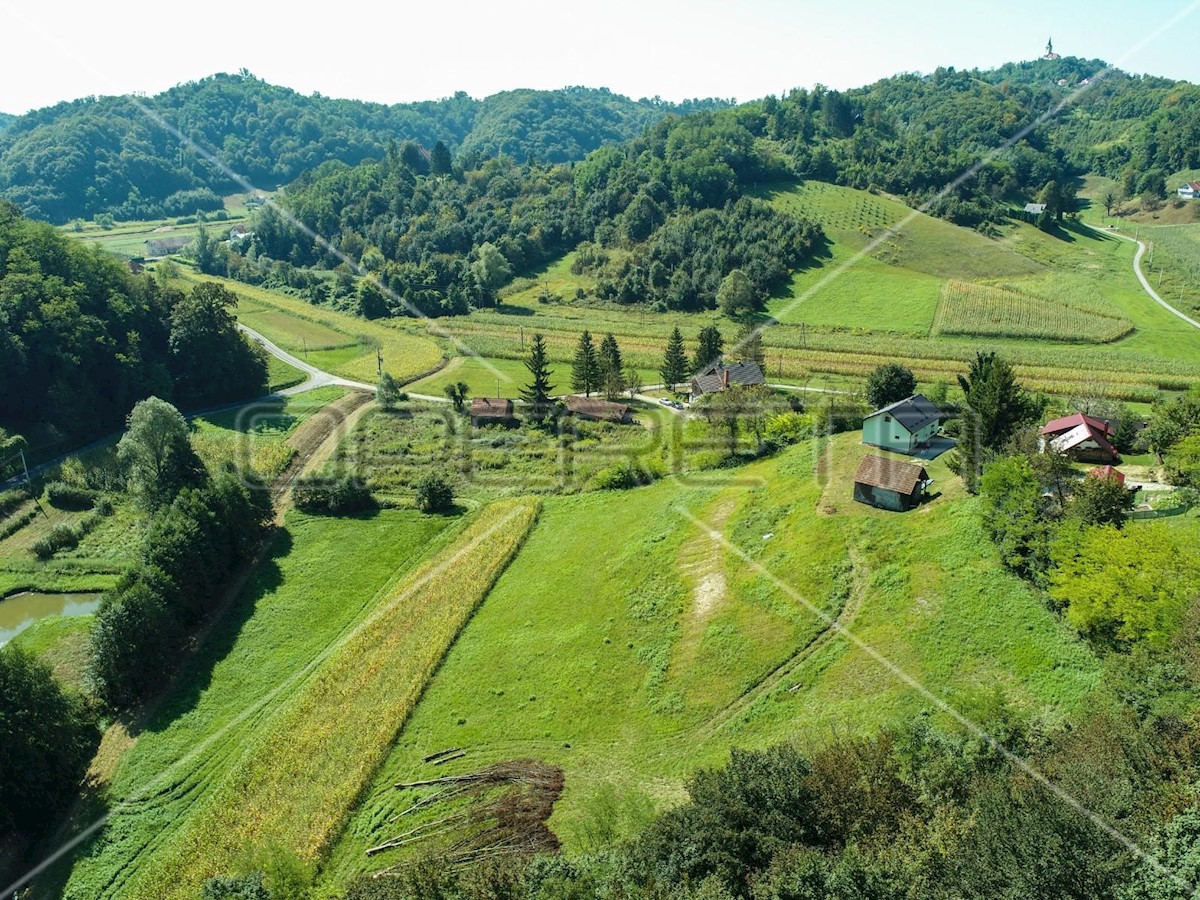 Haus Zu verkaufen - KRAPINSKO-ZAGORSKA VELIKO TRGOVIŠĆE