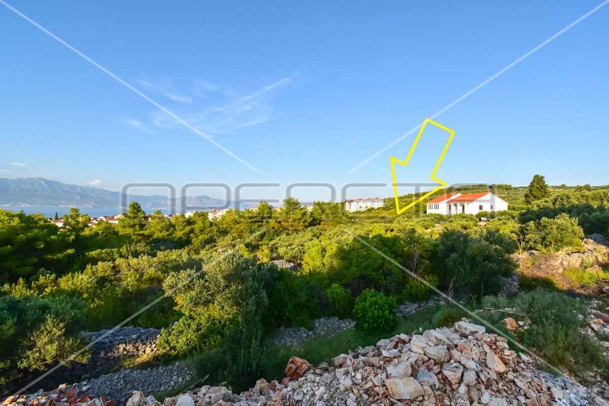 Land For sale - SPLITSKO-DALMATINSKA BRAČ