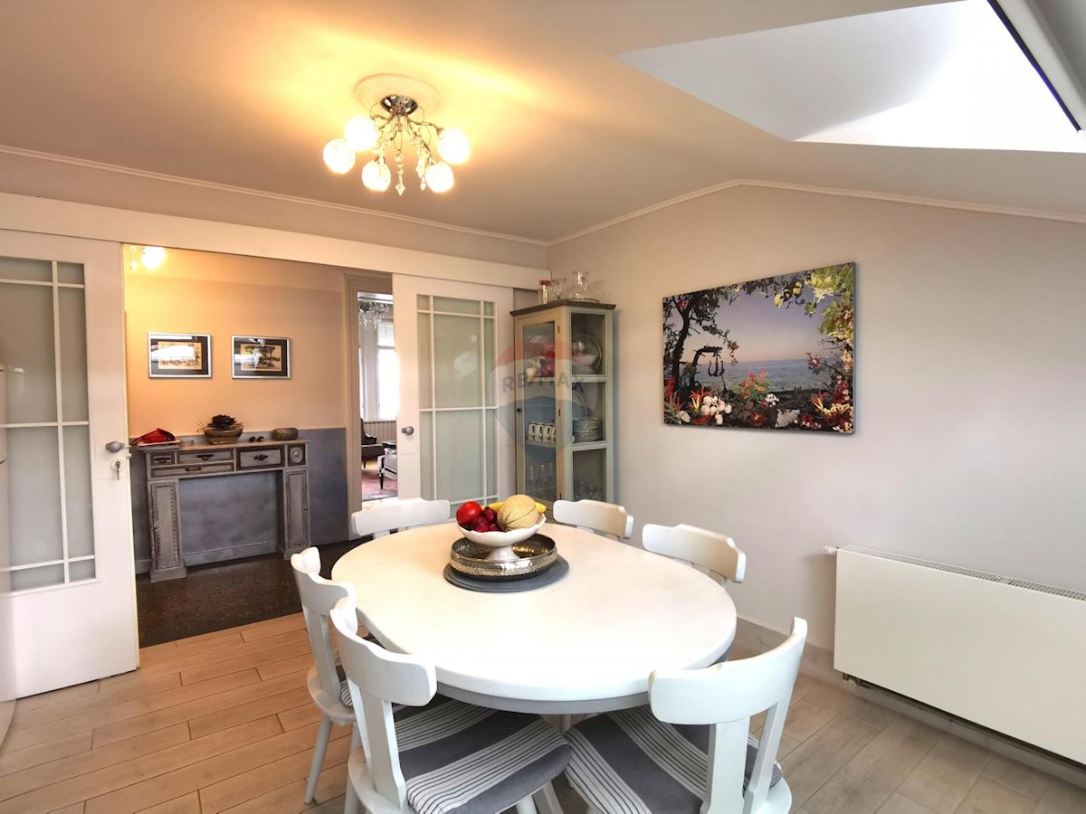 Flat For sale - PRIMORSKO-GORANSKA LOVRAN