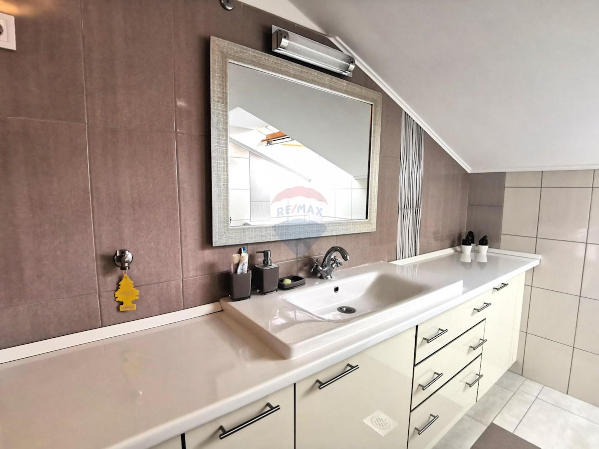 Flat For sale - PRIMORSKO-GORANSKA LOVRAN