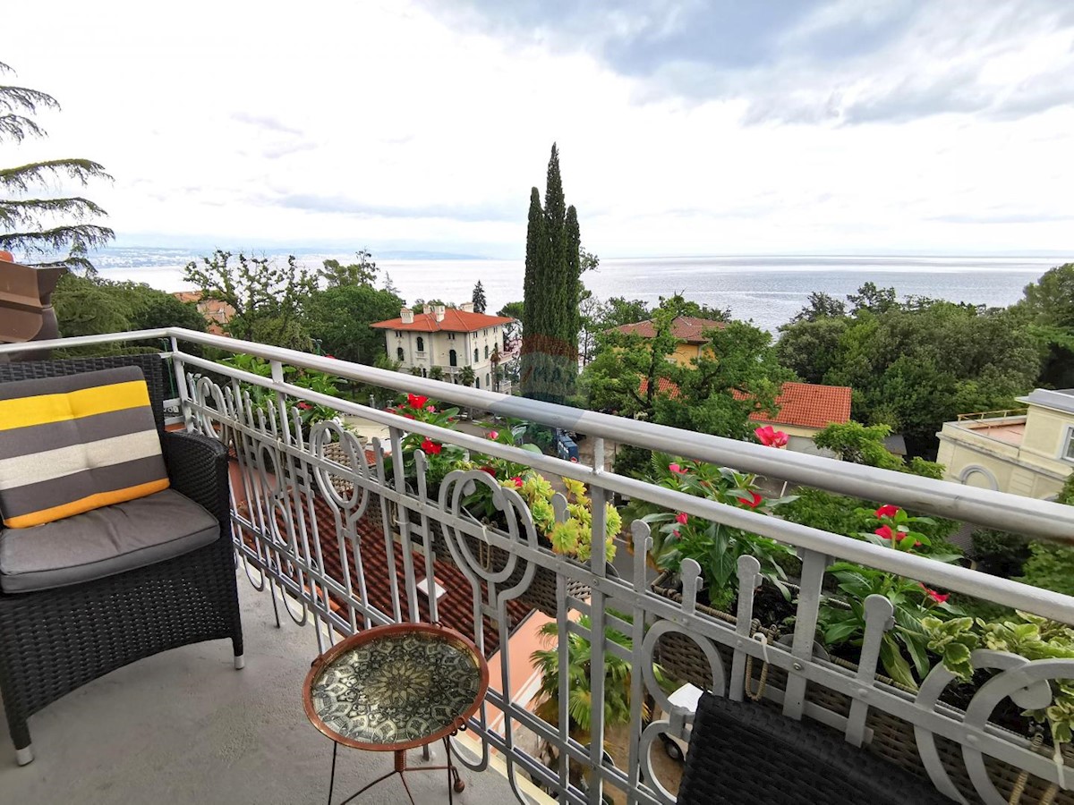 Flat For sale - PRIMORSKO-GORANSKA LOVRAN