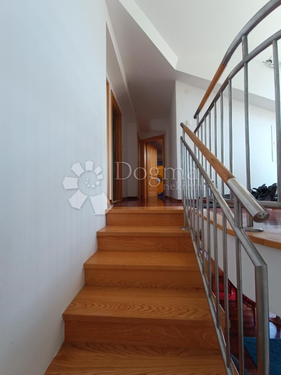 Casa In vendita - SPLITSKO-DALMATINSKA SEGET
