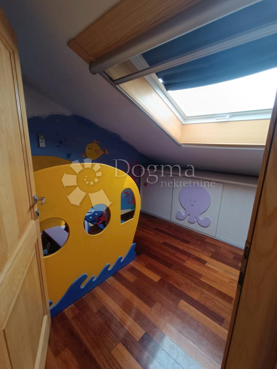 Casa In vendita - SPLITSKO-DALMATINSKA SEGET