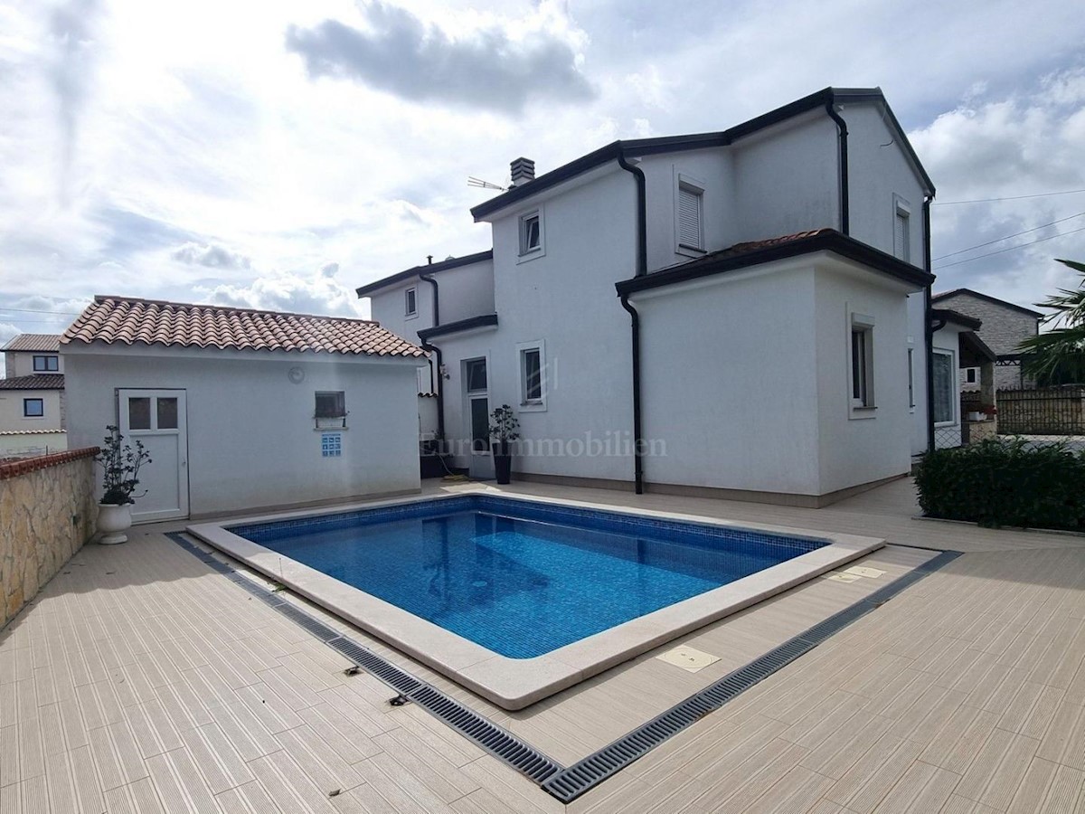 Kuća Na prodaju - ISTARSKA POREČ