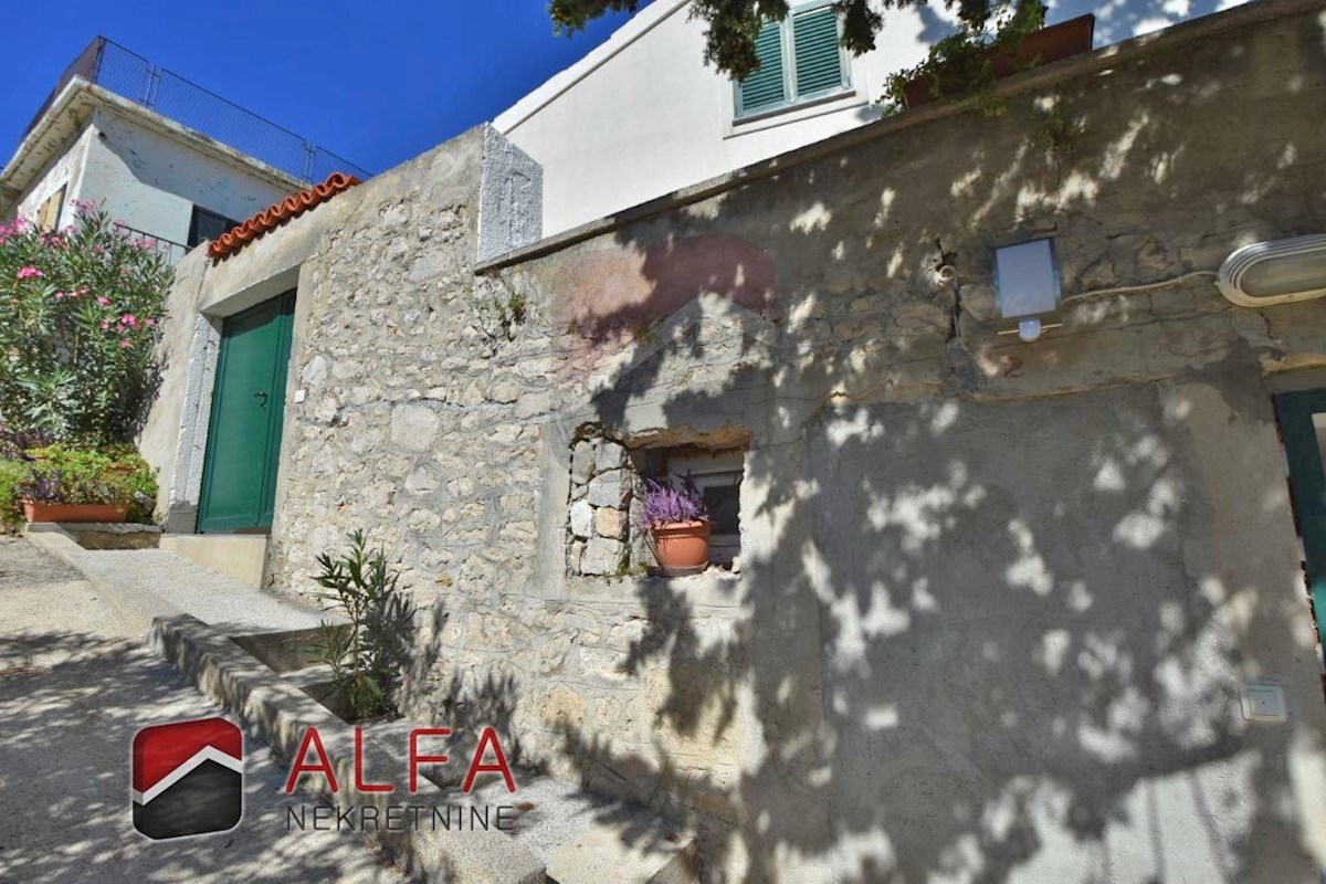 House For sale - ŠIBENSKO-KNINSKA TRIBUNJ