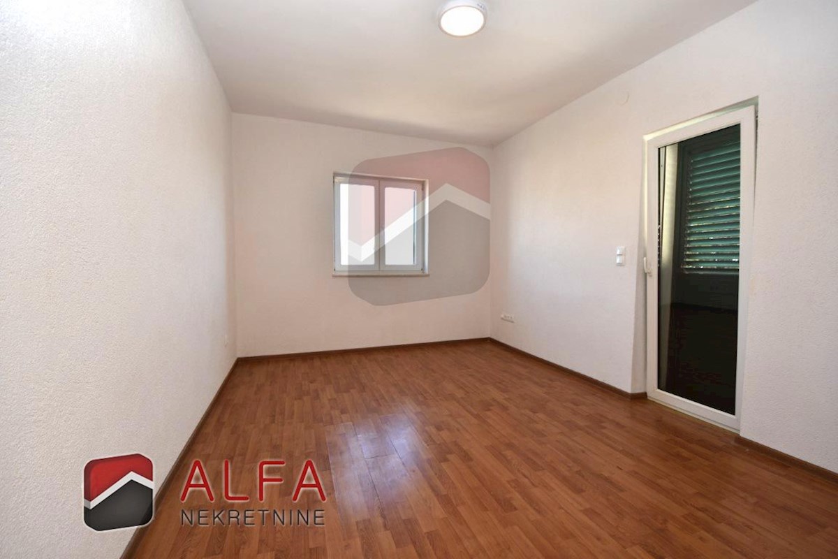 House For sale - ŠIBENSKO-KNINSKA TRIBUNJ