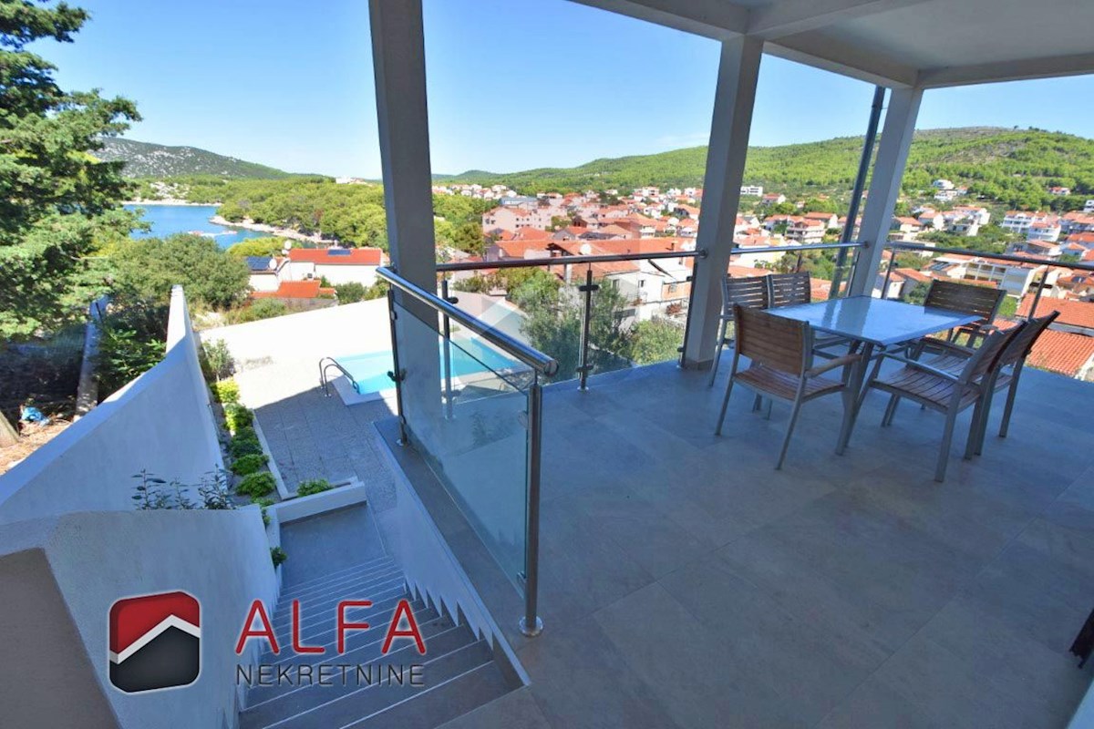 House For sale - ŠIBENSKO-KNINSKA TRIBUNJ