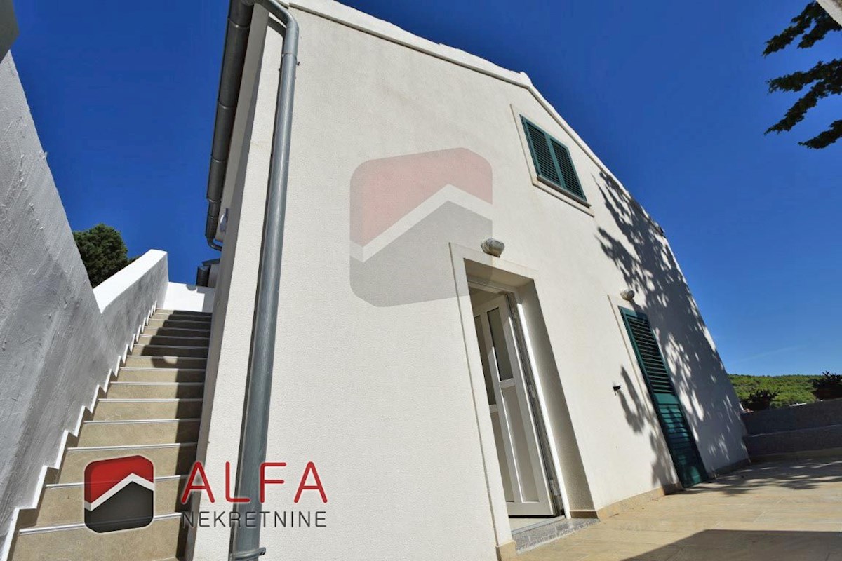 House For sale - ŠIBENSKO-KNINSKA TRIBUNJ