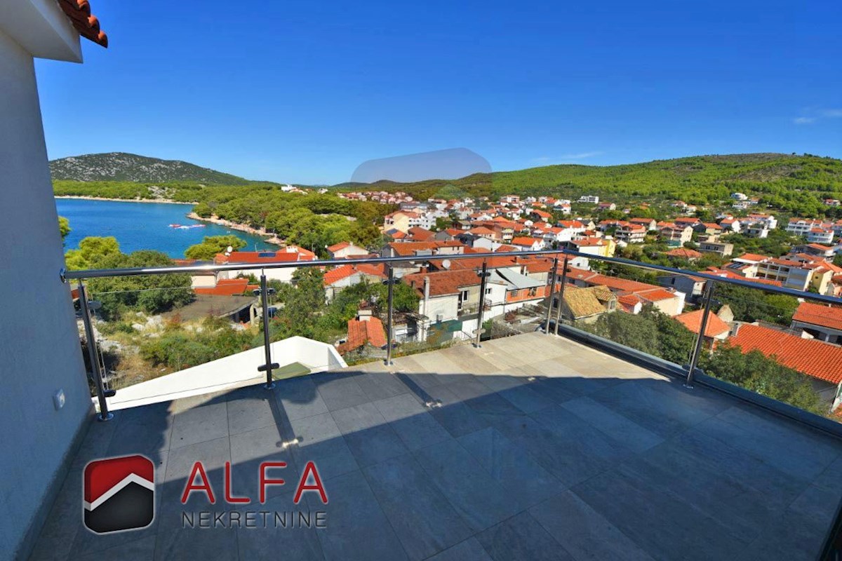 House For sale - ŠIBENSKO-KNINSKA TRIBUNJ