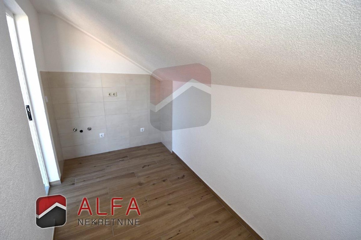 House For sale - ŠIBENSKO-KNINSKA TRIBUNJ