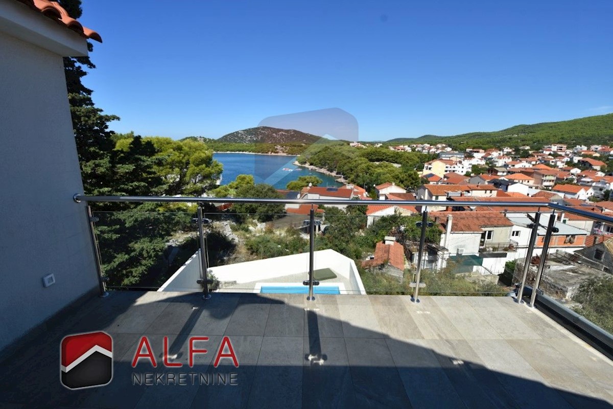 House For sale - ŠIBENSKO-KNINSKA TRIBUNJ