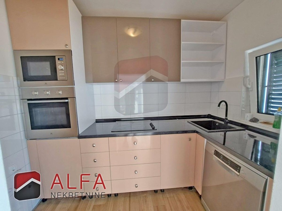 House For sale - ŠIBENSKO-KNINSKA TRIBUNJ