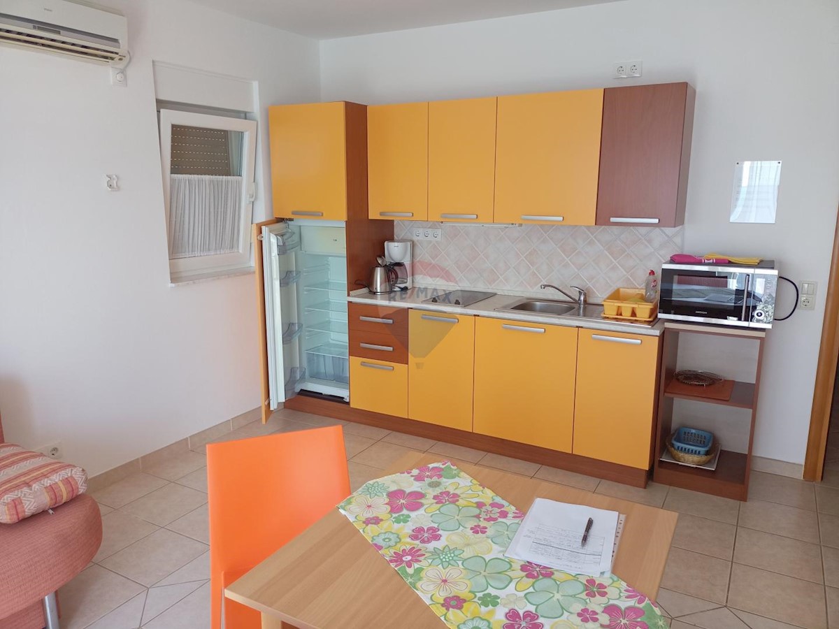 Kuća Na prodaju - PRIMORSKO-GORANSKA CRIKVENICA