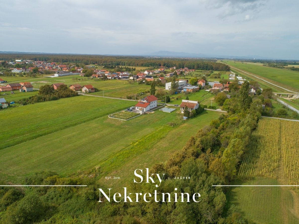 Land For sale LUKAVEC