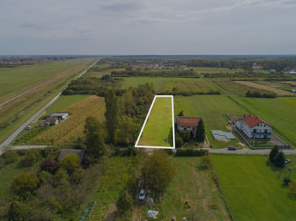 Land For sale - ZAGREBAČKA VELIKA GORICA